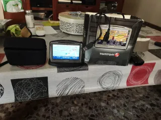 TomTom GO 720 GPS Navegador le falta actualizar