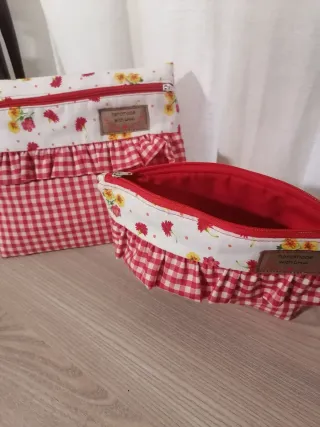 Bolso de maternidad y neceser a juego