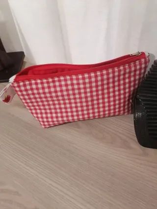 Bolso de maternidad y neceser a juego