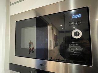 Horno Siemens y Microondas Teka