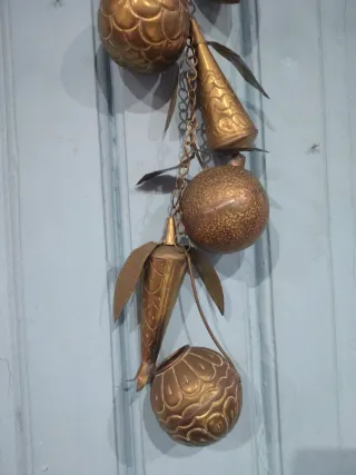 Adorno colgante decorativo frutas metal