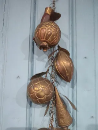 Adorno colgante decorativo frutas metal