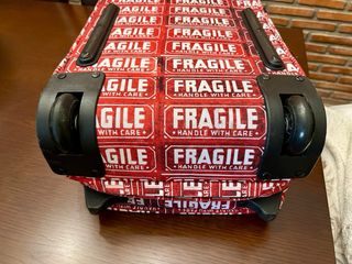 Maleta Cabina Eastpak Andy Warhol Roja