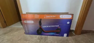 Patinete Eléctrico Naranja y Negro