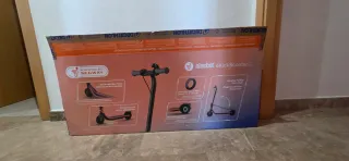 Patinete Eléctrico Naranja y Negro