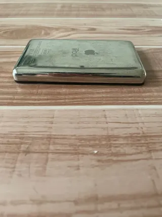 iPod Classic 5ª Gen 30GB Negro