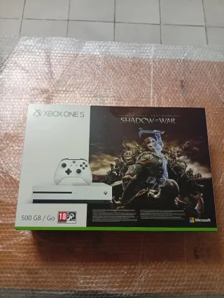 Xbox One S 500GB Shadow of War Bundle