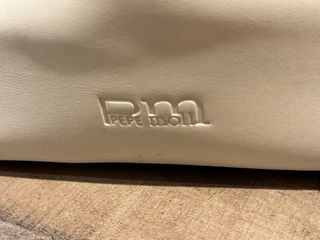 Bolso de mano de piel beige,rosa y turquesa