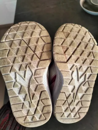 Scarpe Diadora bimba n. 23,5