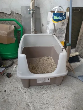 Lettiera gatti grande con paletta