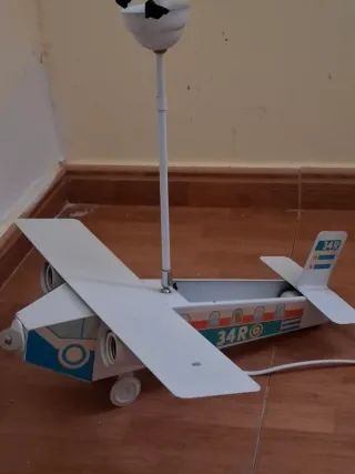 Lámpara de techo avión metal