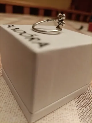 Anillo Pandora Trébol Brillante