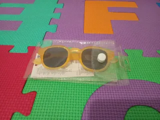 Gafas de sol niño Mango amarillas