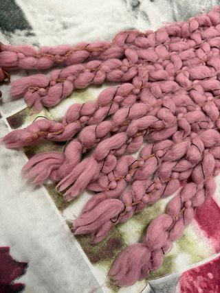 Sciarpa filato spesso con frange rosa antico