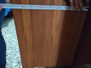 Mobile con cassetti e ribalta in legno