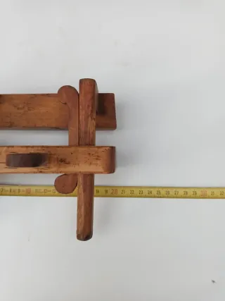 Cepillo acanalador de carpintero en madera de boj.