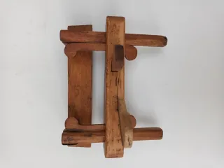 Cepillo acanalador de carpintero en madera de boj.