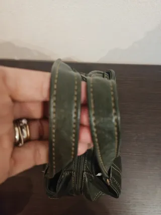 Borsetta verde in pelle