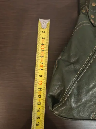 Borsetta verde in pelle