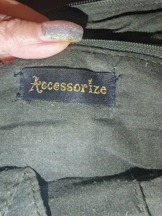 Borsetta verde in pelle