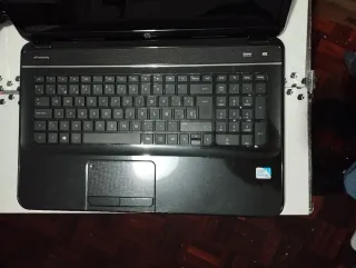 Portátil HP Pavilion g7