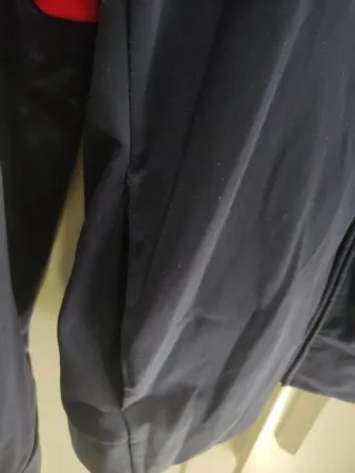 Chaqueta Puma azul y roja