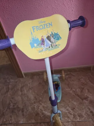 Patinete infantil Frozen 3 ruedas