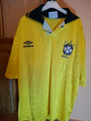 Camiseta Brasil Umbro 90s Talla L