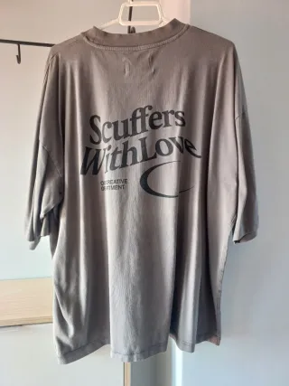 Camiseta Scuffers gris