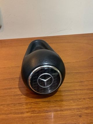 Pomo Mercedes SLK 200