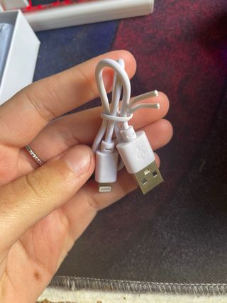 Auriculares inalámbricos blancos