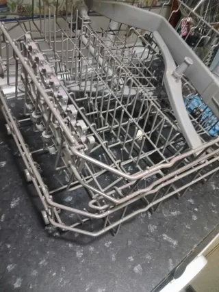 Cestas para lavavajillas Midea, Valberg