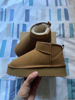 Stivali Ugg Classic Mini