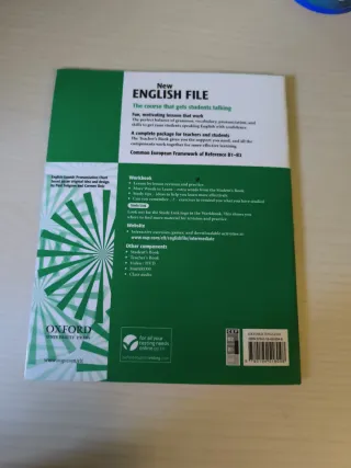 New English File: Intermediate: Workbook