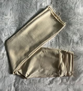 Pantalón vaquero Mango beige mujer