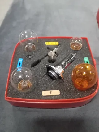 Kit Bombillas Coche y Fusibles