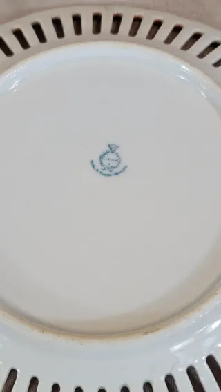 4 Platos Vintage Porcelana Calada Escena