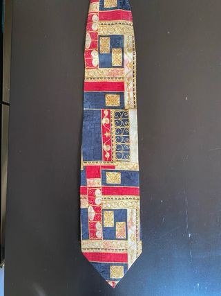 Corbata Pierre Balmain Seda Negra y Dorada