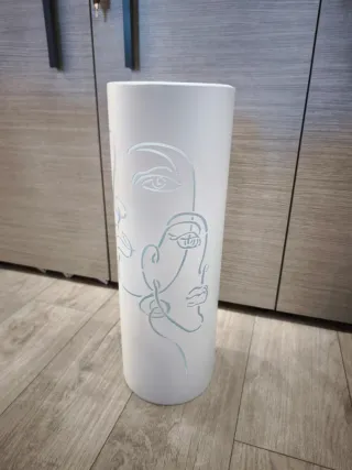 Porta ombrelli in metallo con incisione