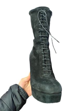 Stivaletti Miu Miu Camoscio Nero con Lacci