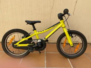 Bicicleta Scott Scale 16 Groga