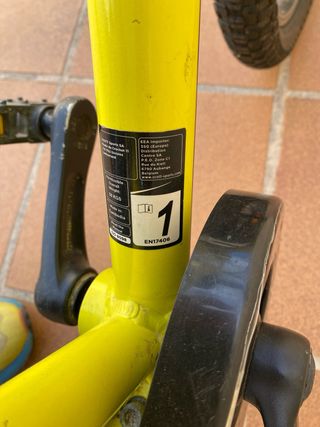 Bicicleta Scott Scale 16 Groga