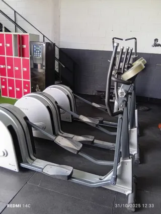 Máquina de Gimnasio Multifuncional