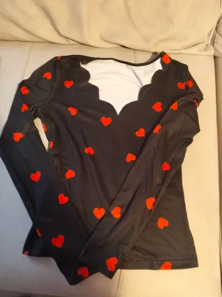 Camiseta manga larga corazones negra S