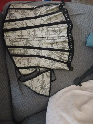 Corsé estampado floral sin estrenar