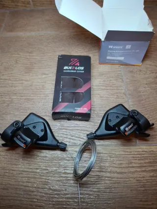 Cubiertas manillar bici BUCKLOS y maneta de cambio