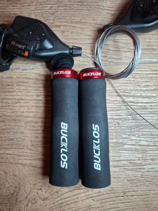 Cubiertas manillar bici BUCKLOS y maneta de cambio