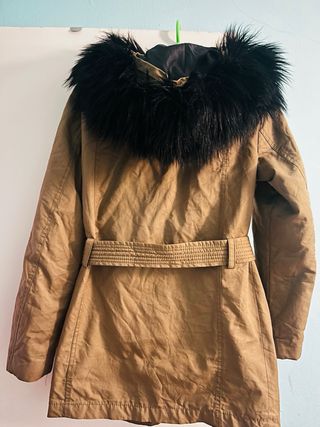 Chaqueta Mango Beige Talla XS con pelo