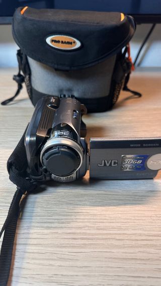 Videocámara JVC Everio HDD 30GB + Bolsa