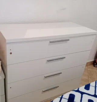 Armario 3 puertas y 2 cajones